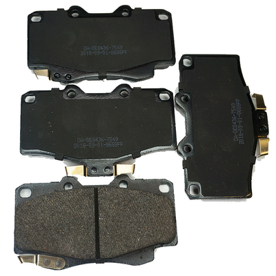 Mitsubishi PAJERO I L04 G D349 MB 500 812 Des plaquettes de frein en céramique bas métal pour freins à disque