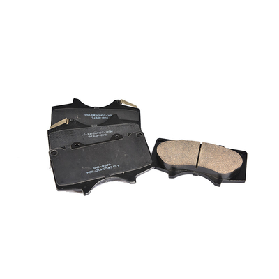 OE 04466-06020 04466-20100 8V0698151C 04466-33130 Toyota Camry Tiguan Des plaquettes de frein en céramique