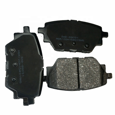 OE D813 D863 58302-17A00 58302-1CA00 58302-26A00 58302-2EA00 pour les plaquettes de freinage automobile à Hafei