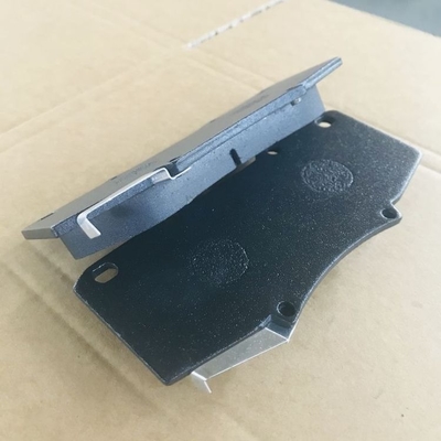 Services OEM fournis Des plaquettes de frein en céramique pour Highlander JPP D1567 Toyota