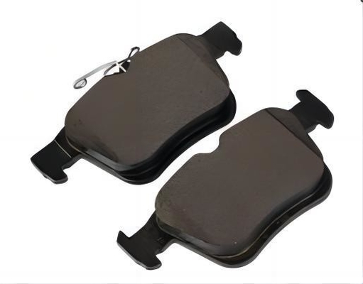 OE JZW698451AA Des plaquettes de frein en céramique pour TOYOTA Camry N° de référence 8DB 355 020-531